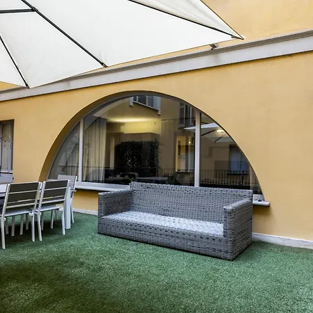 Pza Castello 200 Sqm - Terrace - Jacuzzi Apartment Turin
