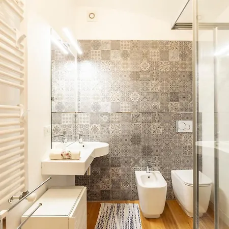 Pza Castello 200 Sqm - Terrace - Jacuzzi *