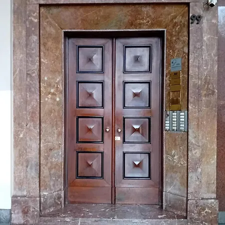 아파트 Piazza Castello 200 Sqm - Terrace - Jacuzzi *