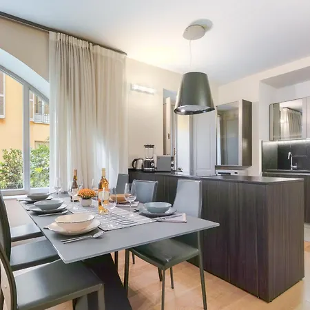 아파트 Piazza Castello 200 Sqm - Terrace - Jacuzzi