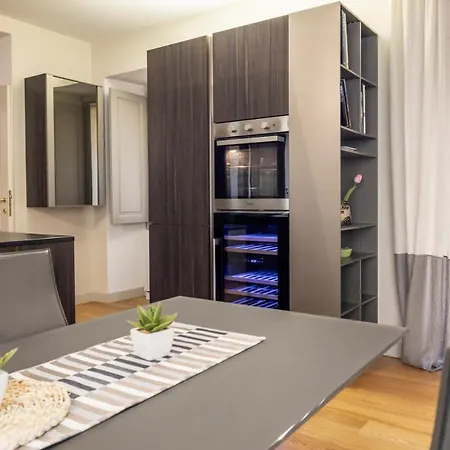 公寓 Piazza Castello 200 Sqm - Terrace - Jacuzzi *