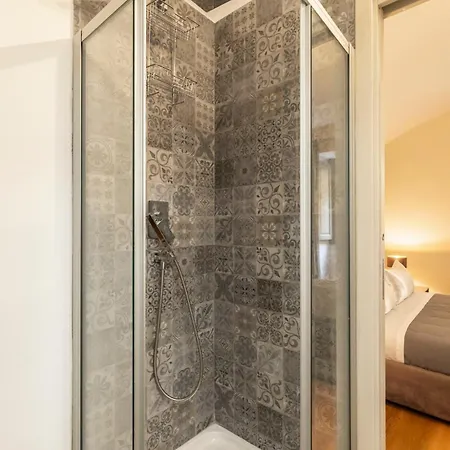 Piazza Castello 200 Sqm - Terrace - Jacuzzi 公寓